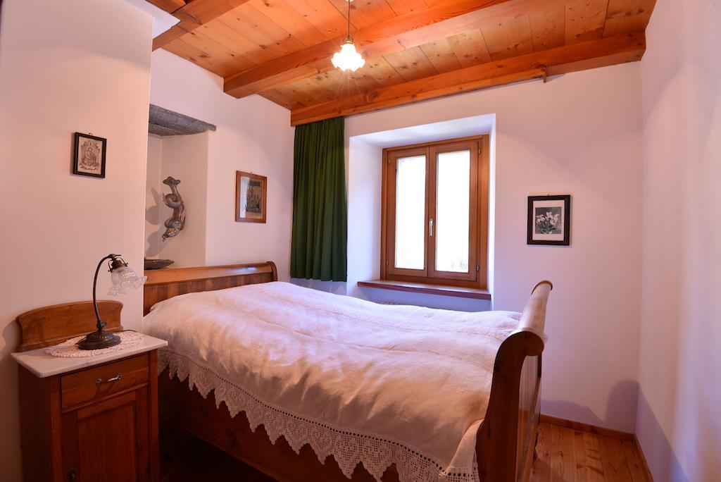 Bed And Breakfast Da Kaethy Agriturismo Grono Pokój zdjęcie